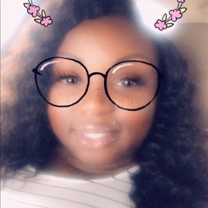 Meet your Posher, Sandra